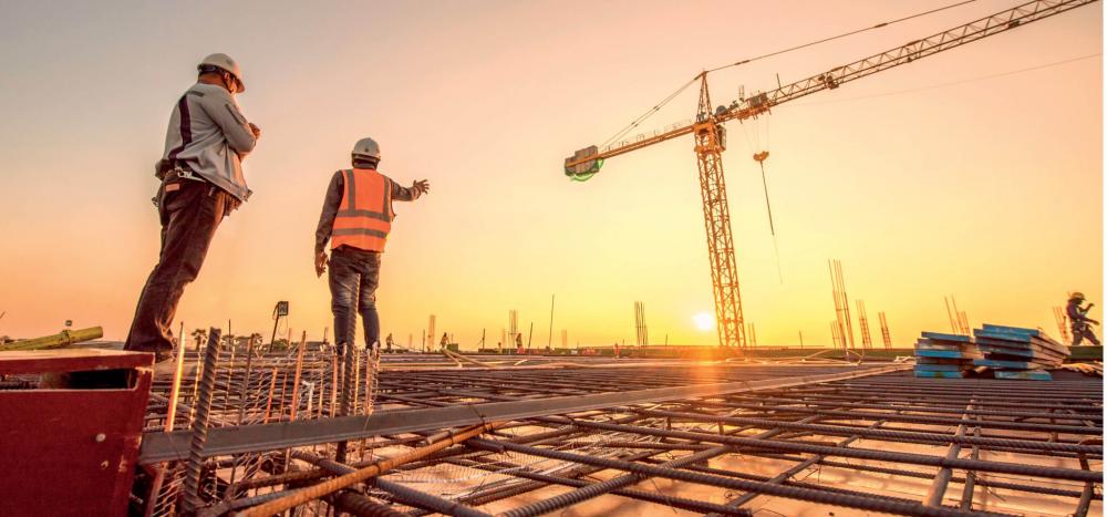 Рука об руку